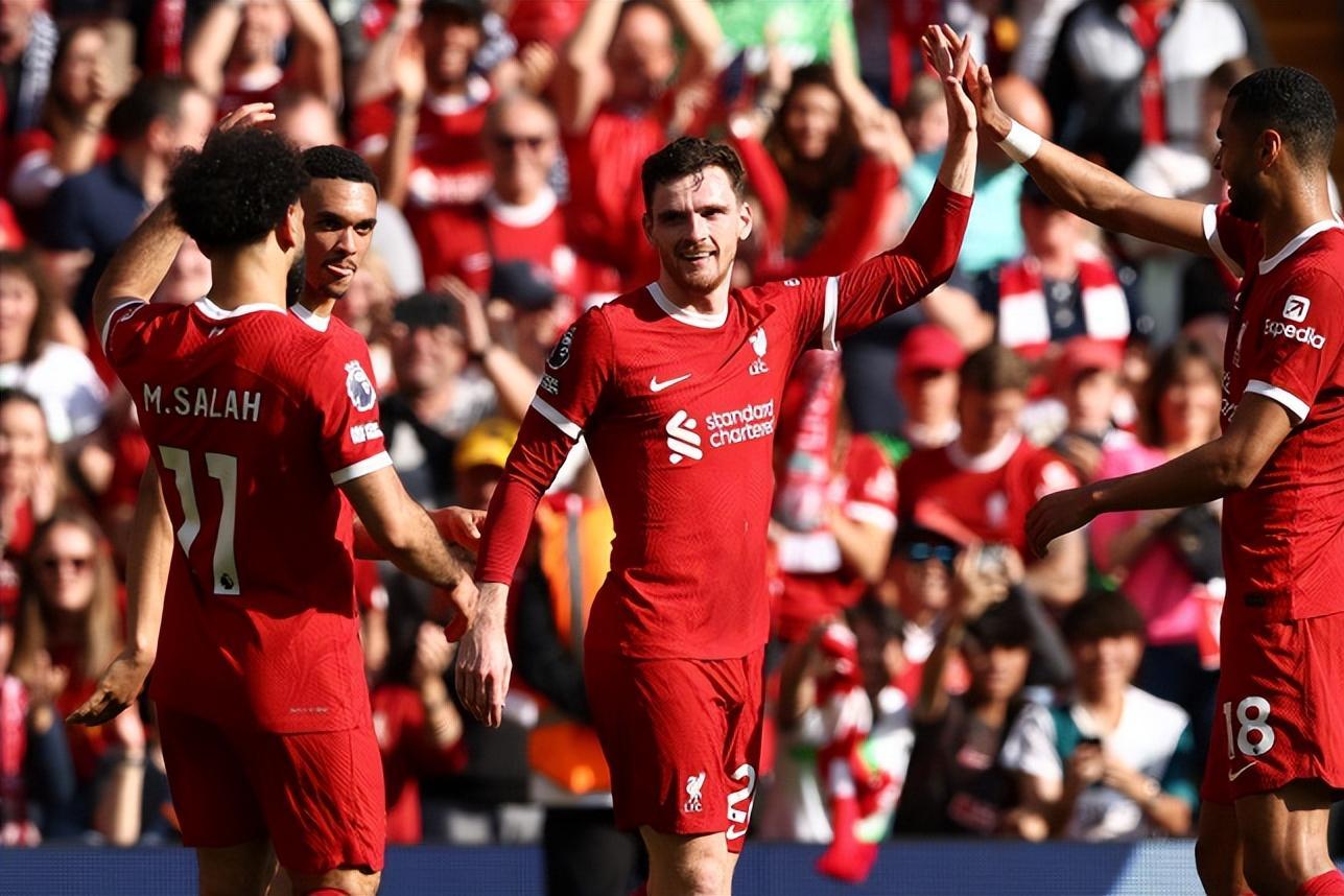 利物浦球员在德甲联赛大放异彩,备受球迷关注 利物浦球员在德甲联赛大放异彩,备受球迷关注